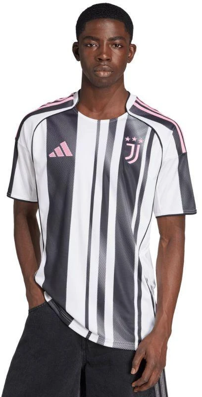 „adidas Juventus Turino namų marškiniai M JJ4320“