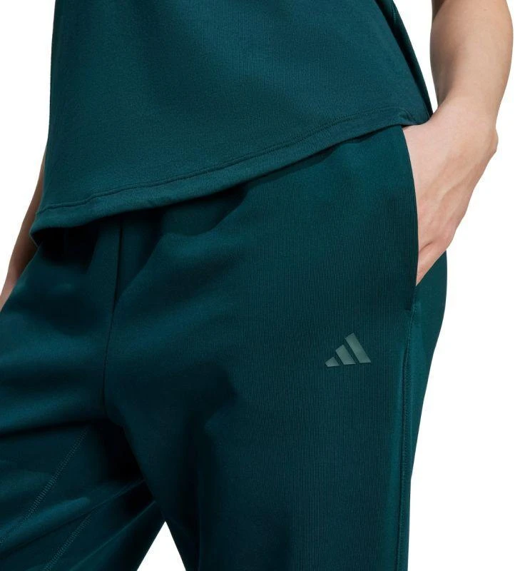 adidas Moteriškos Jogaus Pagrindų Kelnės Žalios JY2812