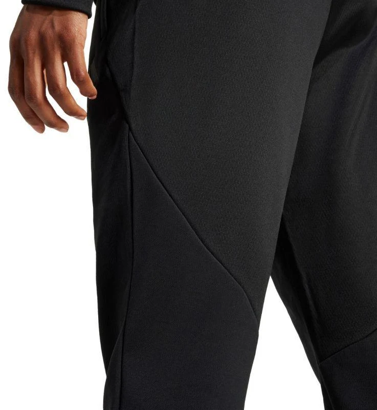 adidas Moterų kelnės Tiro 25 juodos JD9076