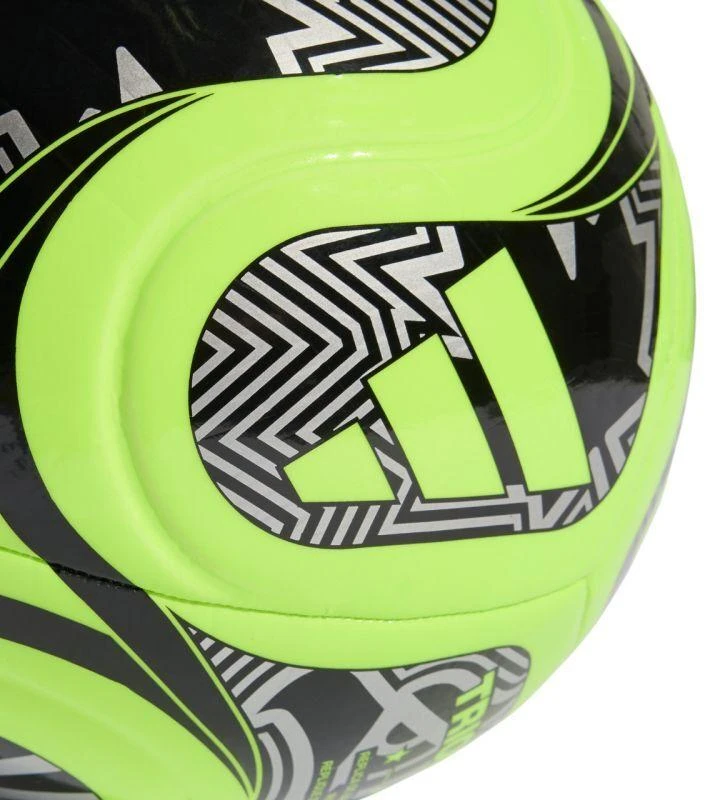 adidas Pasaulio taurė 26 Trionda Club Futbolas Žalias ir Juodas JD8052