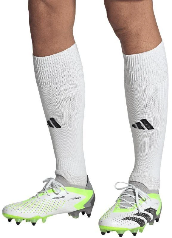Adidas Predator Accuracy.1 Low SG M IF2292 futbolo batai
