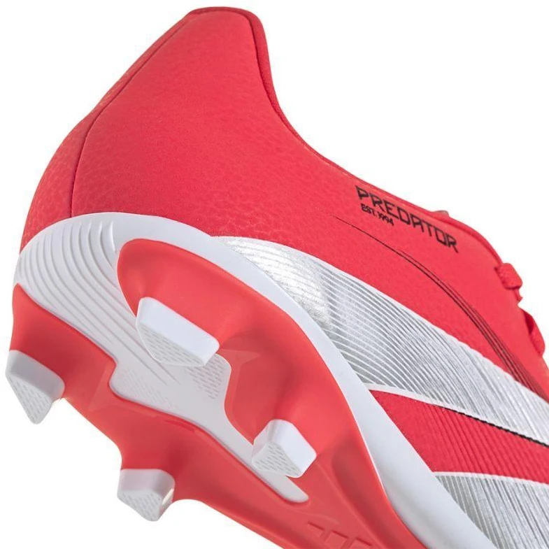 Adidas Predator Club FG/MG M ID1326 futbolo batai