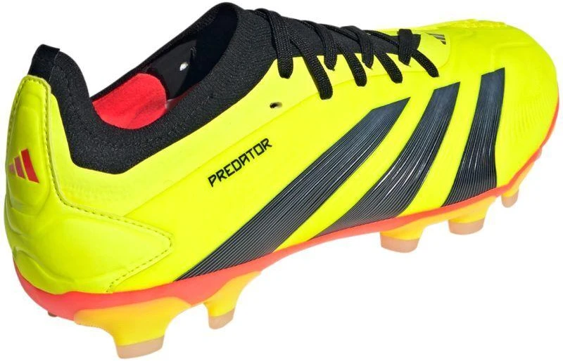 Adidas Predator Pro MG M IG7732 futbolo bateliai