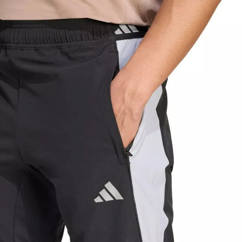 adidas Tech Apparel vyriškos kelnės, juodos spalvos, JY3550