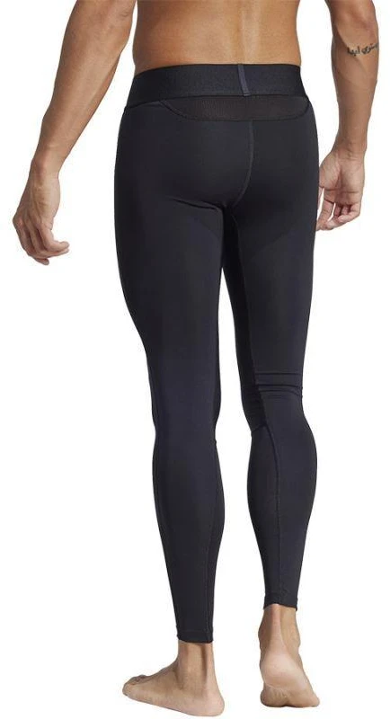 adidas Techfit ilgos tamprės M JN7352