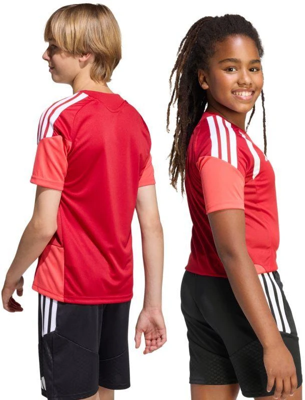 adidas Tiro 26 Varžyboms ir treniruotėms vaikiškas T-shirt raudonas KA7601
