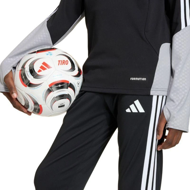 adidas Tiro 26 Varžybų ir treniruočių vaikiškos kelnės juodos KA5134