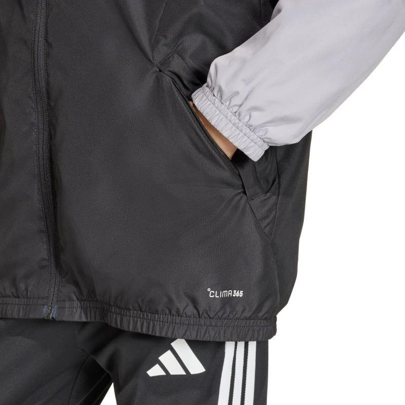 adidas Tiro 26 Varžybų visų orų vaikiška striukė Juoda KB0156
