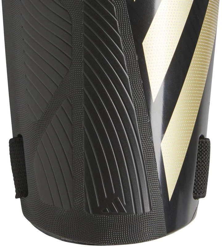 adidas Tiro Training IP3998 futbolo blauzdų apsaugos