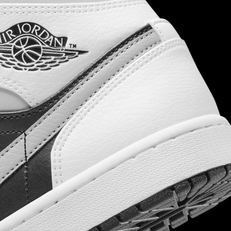 Air Jordan 1 Mid Baltas Shadow batai - 554724-073