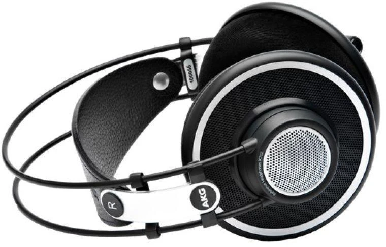 Atviro tipo referencinės studijinės ausinės AKG K702