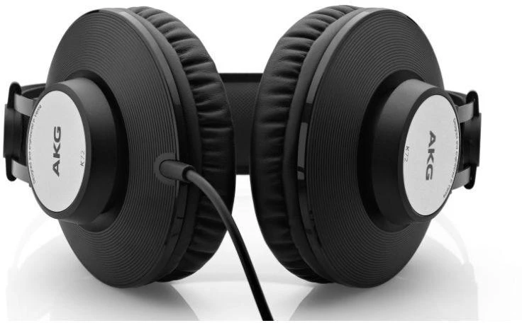 AKG K72 - Uždaro tipo, ant ausies laikomos studijinės ausinės
