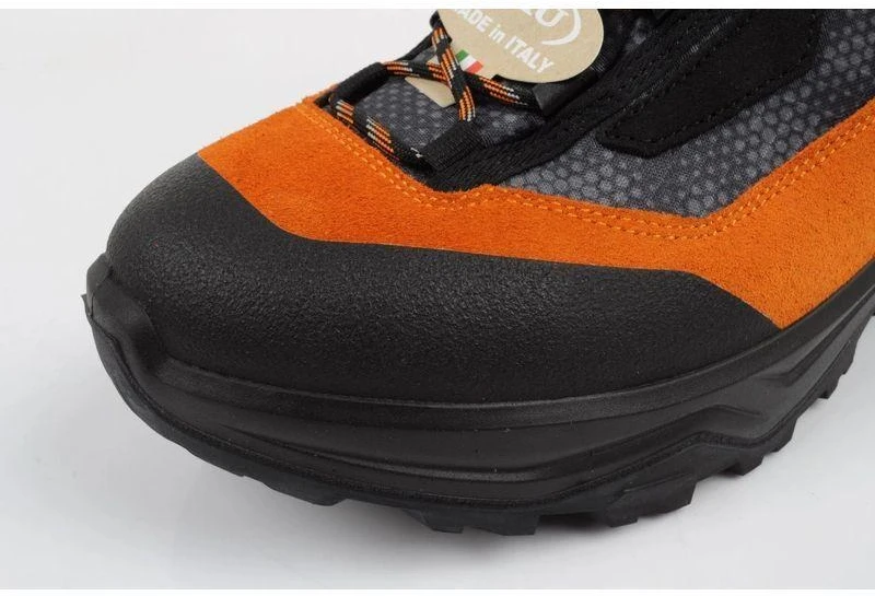 Aku Adapta Gore-tex M 494170 batai