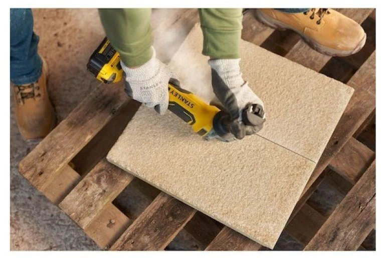 Stanley ST KAMPINIS ŠLIFULĖLIS V20 2x4.0Ah 125mm SFMCG700M2K