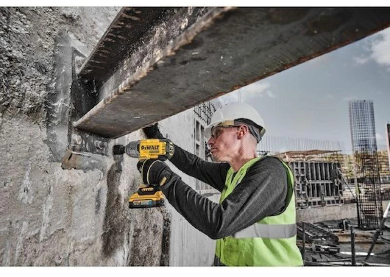 Smūginis veržliasūkis DeWalt DCF900H2T-QW; 18 V; 2x5,0 Ah akum.