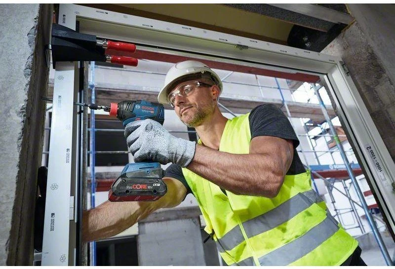 Smūginis veržliasūkis Bosch GDX 18V-200; 18 V (be akumuliatoriaus ir pakrovėjo)