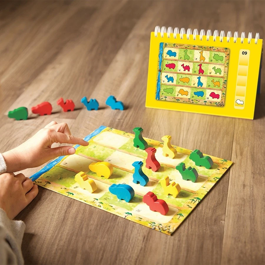 Fat Brain Toys FAT BRAINS edukacinis stalo žaidimas AnimaLogic, FA035-1
