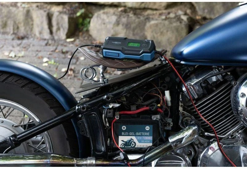 Ansmann 1001-0144 automobilio akumuliatoriaus įkroviklis 6 – 14 V Juoda