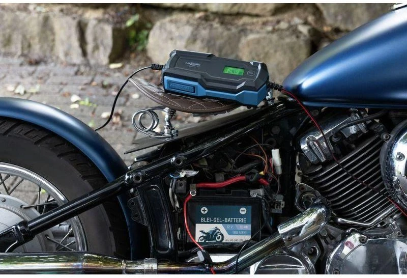 Ansmann 1001-0145 automobilio akumuliatoriaus įkroviklis 6 – 14 V Juoda