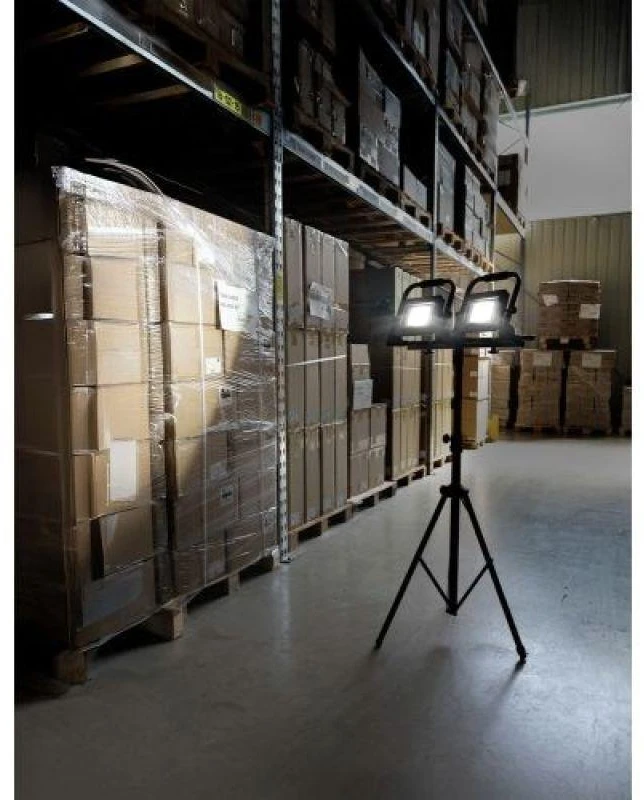 Ansmann FL30W Juoda LED 30 W