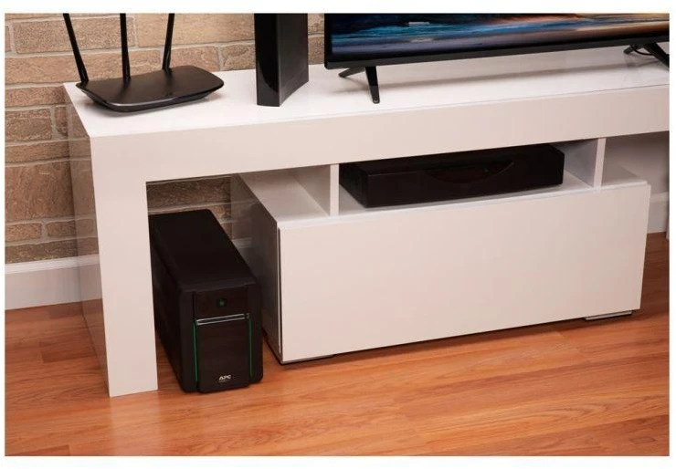 Ausinės APC EASY UPS 1600VA 230V AVR/SCHUKO lizdai
