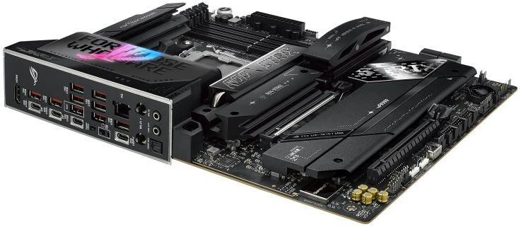 ASUS ROG STRIX X870E-E GAMING WIFI pagrindinė plokštė