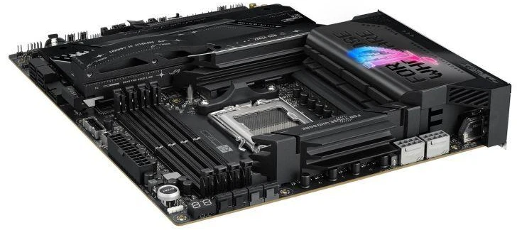 ASUS ROG STRIX X870E-E GAMING WIFI pagrindinė plokštė
