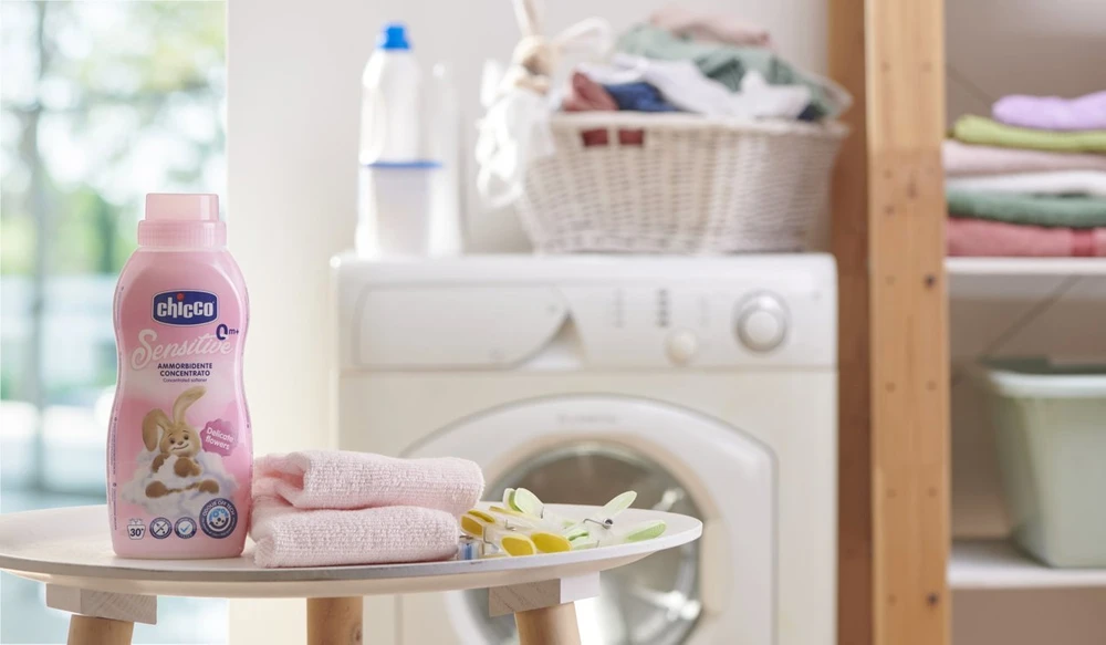 CHICCO Gėlių kvapo audinių minkštiklis, 750 ml