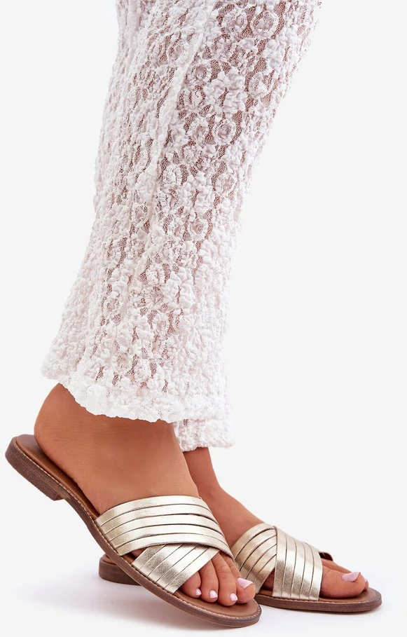 Auksinės odinės moteriškos šlepetės Shoes