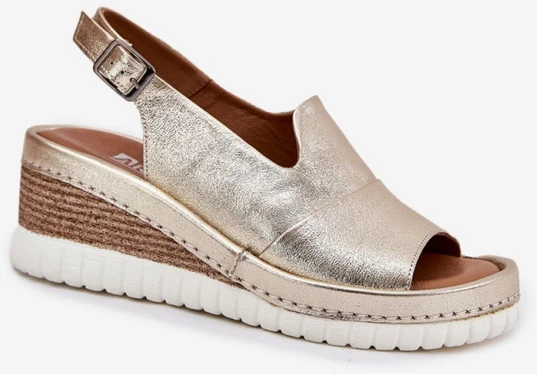 Aukso spalvos aukštakulnės basutės Step in style