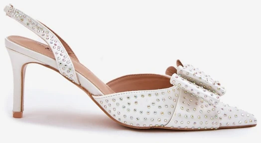 Aukštakulniai balti su kaspinu ir akutėmis šventėms Eleganti