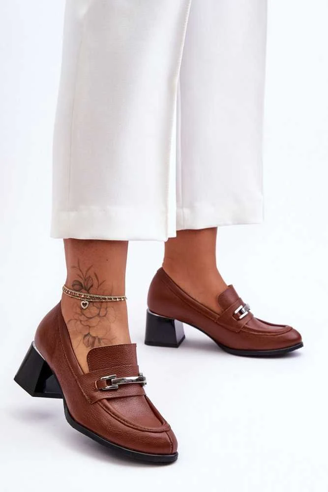 Aukštakulniai bateliai rudi odiniai su sagtimi Ideal Shoes
