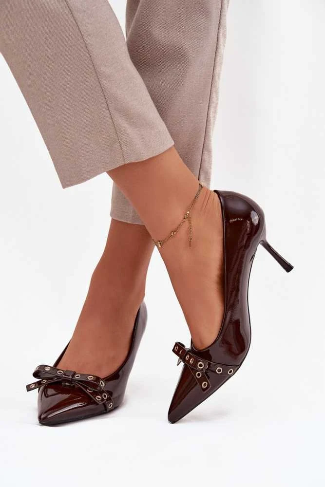 Aukštakulniai elegantiški Step in Style – pasitikėjimui ir išskirtinumui kiekviename žingsnyje.