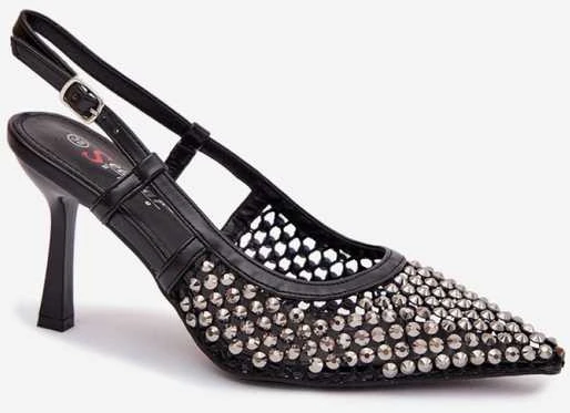 Aukštakulniai Step in Style – elegancijai ir pasitikėjimui žingsnyje.