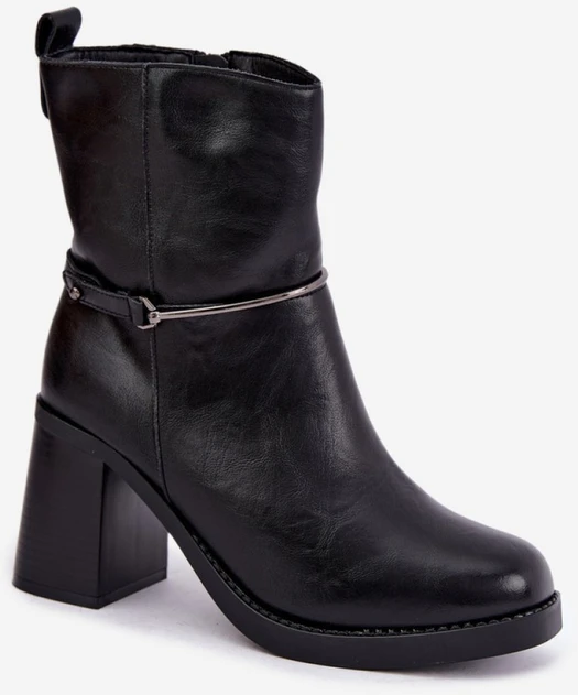 Aulinukai su dekoratyviniu dirželiu Step in style