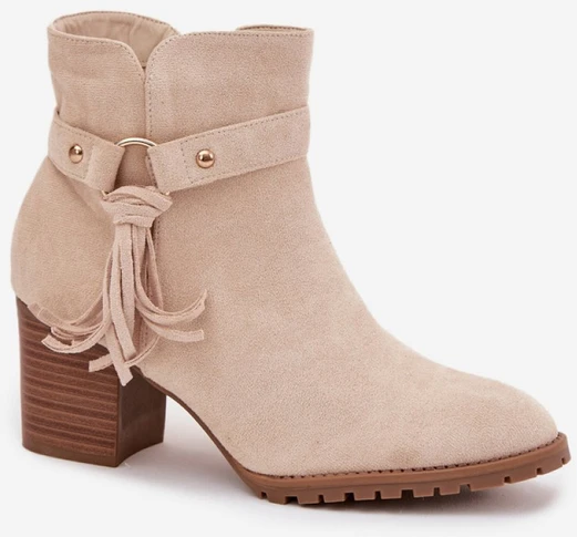 Aulinukai su kulnu ir kutais, smėlio spalvos Step in style
