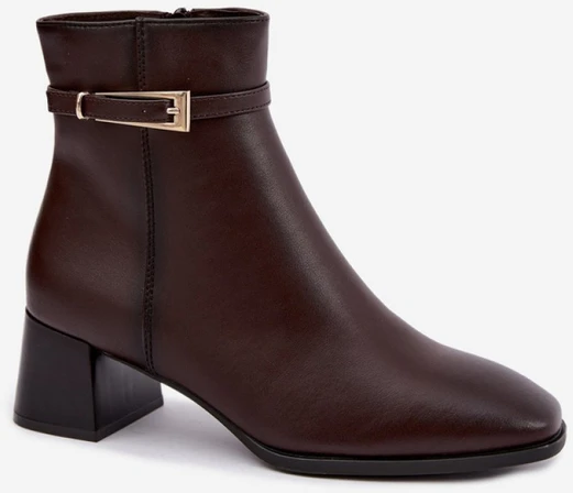 Aulinukai su kulnu ir sagtimi Step in style