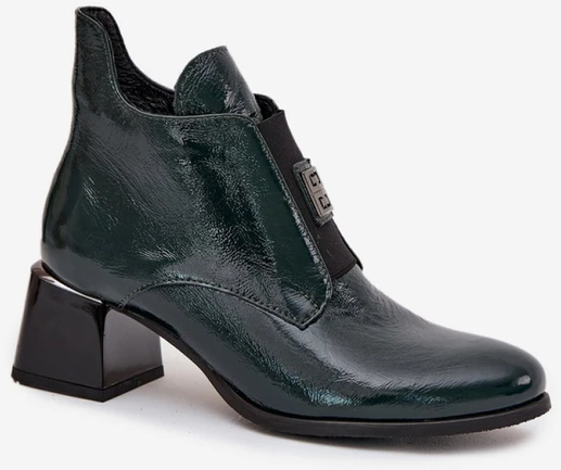 Aulinukai su kulnu, juodi Step in style