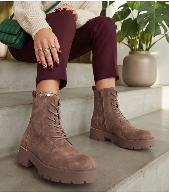 Aulinukai su kulnu Solea
