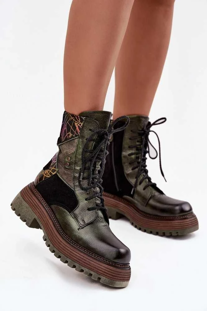 Aulinukai tamsiai žali su platforma odiniai Step in Style