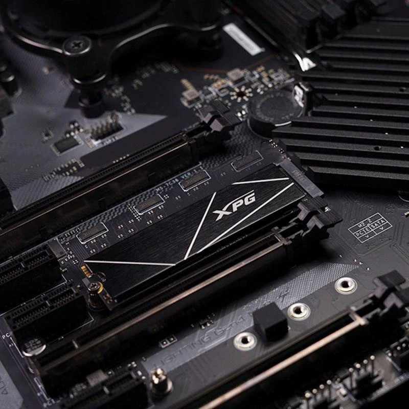 Ausinės ADATA XPG GAMMIX S70 BLADE 1TB M.2 2280 PCIe Gen3x4 SSD