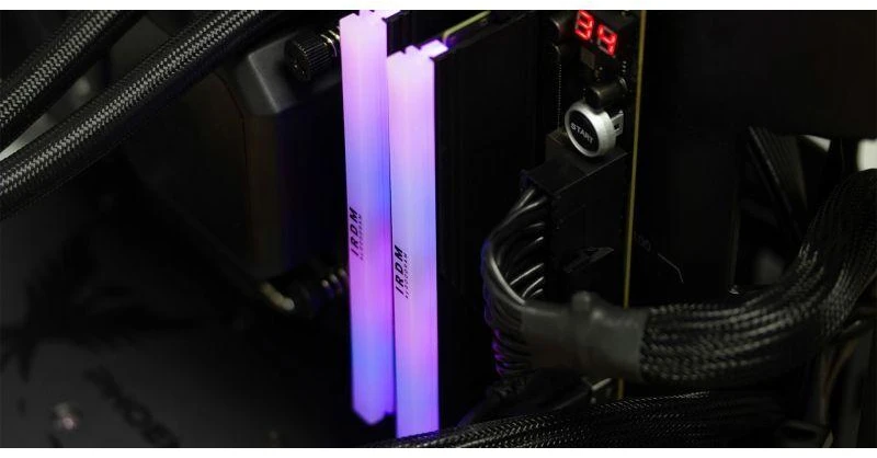 Ausinės GOODRAM DDR5 32GB DC komplektas 6000MHz IRDM RGB