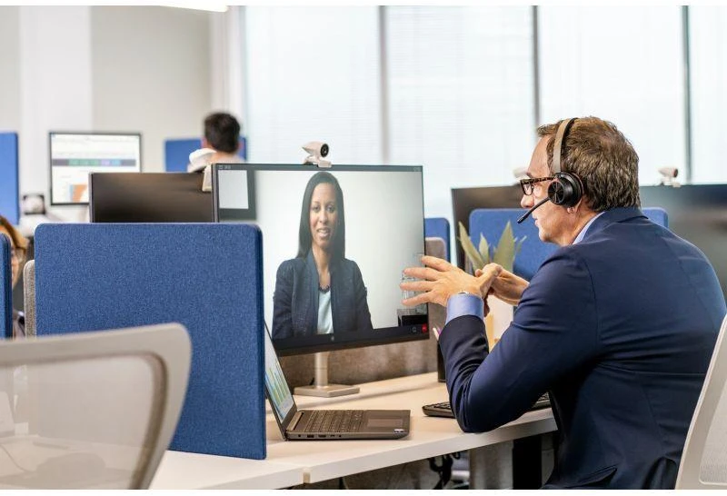 Ausinės Poly Voyager 4320 MS Teams sertifikuota USB-A ausinė + BT700 raktas 77Y98AA