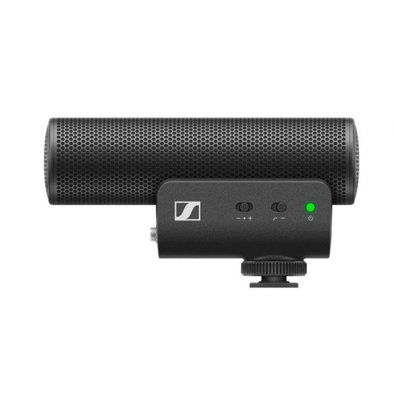 „Sennheiser MKE 400 Mobile Kit“ – kondensatorinis superkardioidinis mikrofonas su žemo dažnio filtru ir „Manfrotto“ trikoju