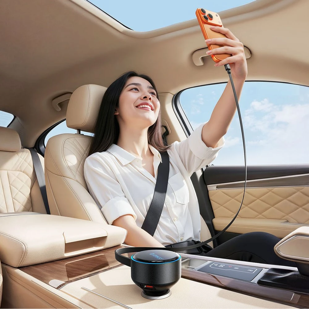 Automobilinis įkroviklis Orico FC-60-2C 60 W su USB-C įtraukiamu laidu, juodas
