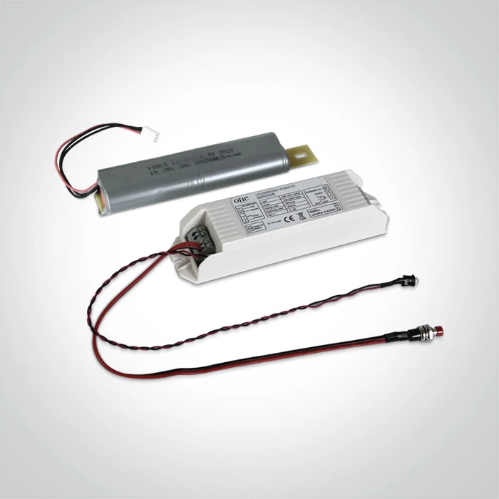 Avarinis paketas 3-7W GU10 ir E27 lemputėms, 89009/EME. 3 valandų palaikymas. Tiekiamas su Li-Ion 6,4V 3,0Ah baterija.
