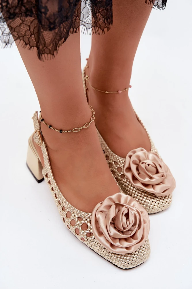 Ažūrinės basutės su kulnu Step in style
