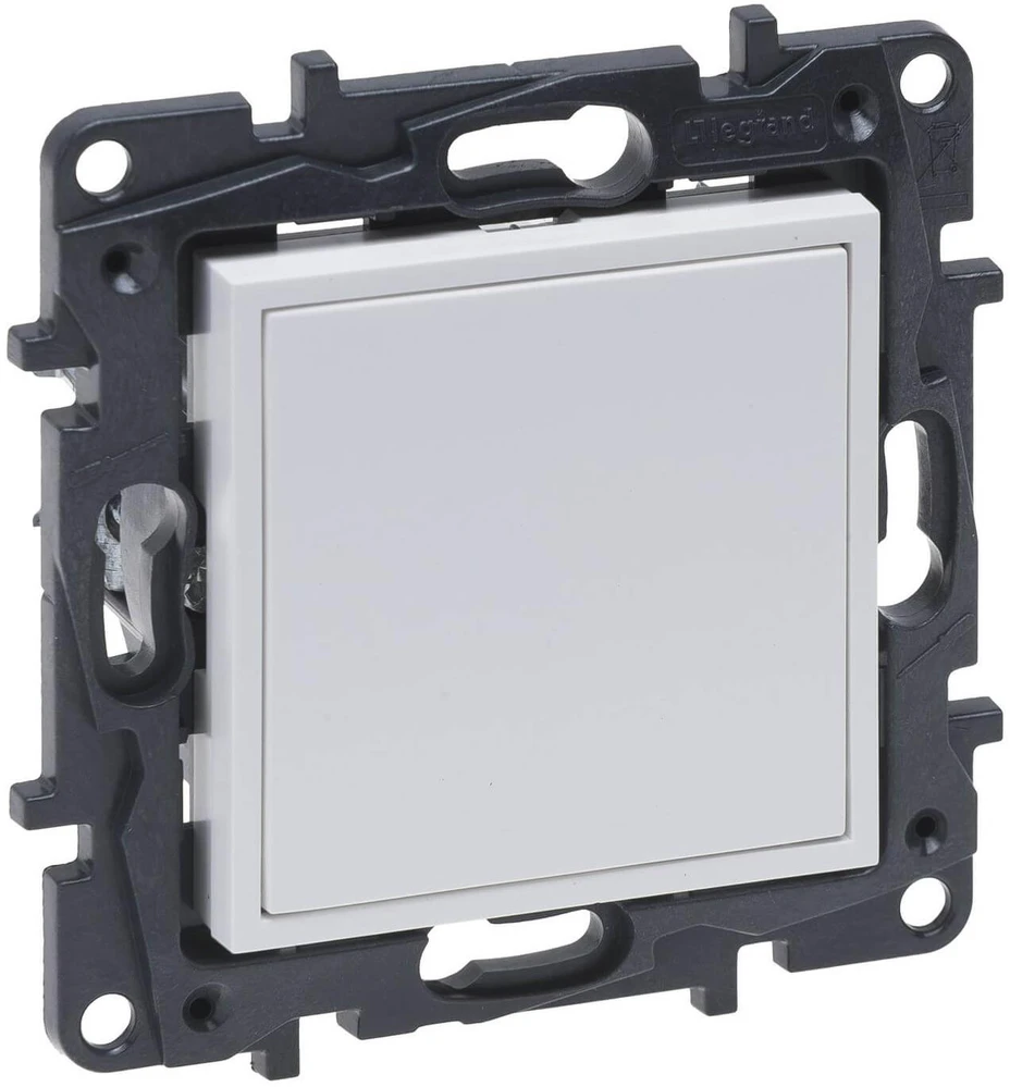 Balta aklė Niloe Step Legrand 863100