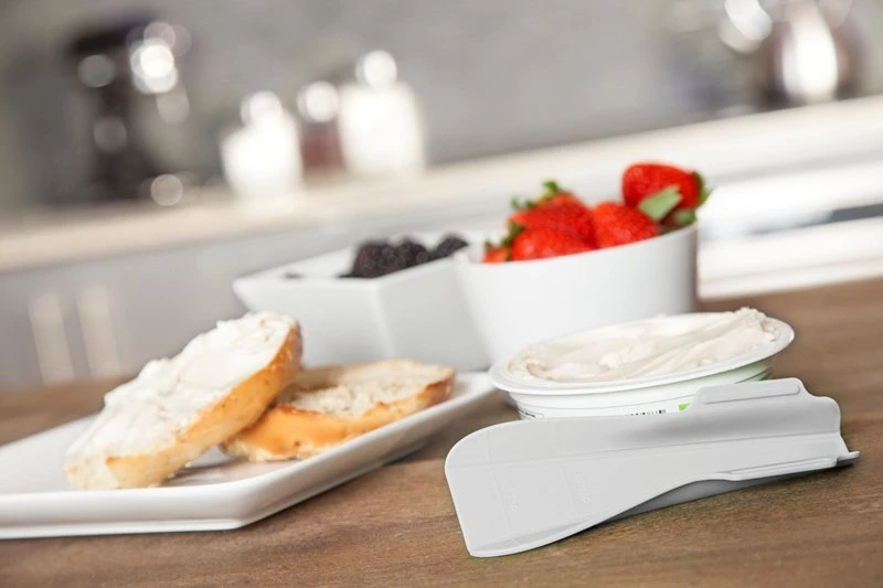 Quirky Scoop - Measuring Spoon and Spreading Peilis (Baltas)
