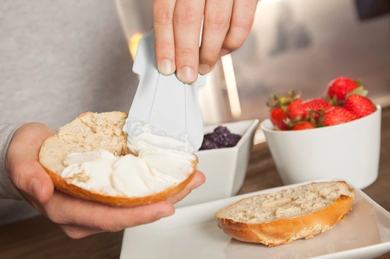 Quirky Scoop - Measuring Spoon and Spreading Peilis (Baltas)